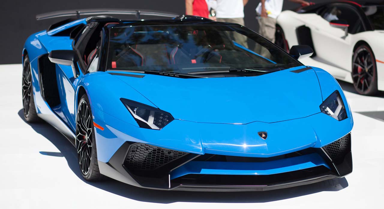 Rent Lamborghini Aventador in Dubai - Big Boss Luxury Car Rental