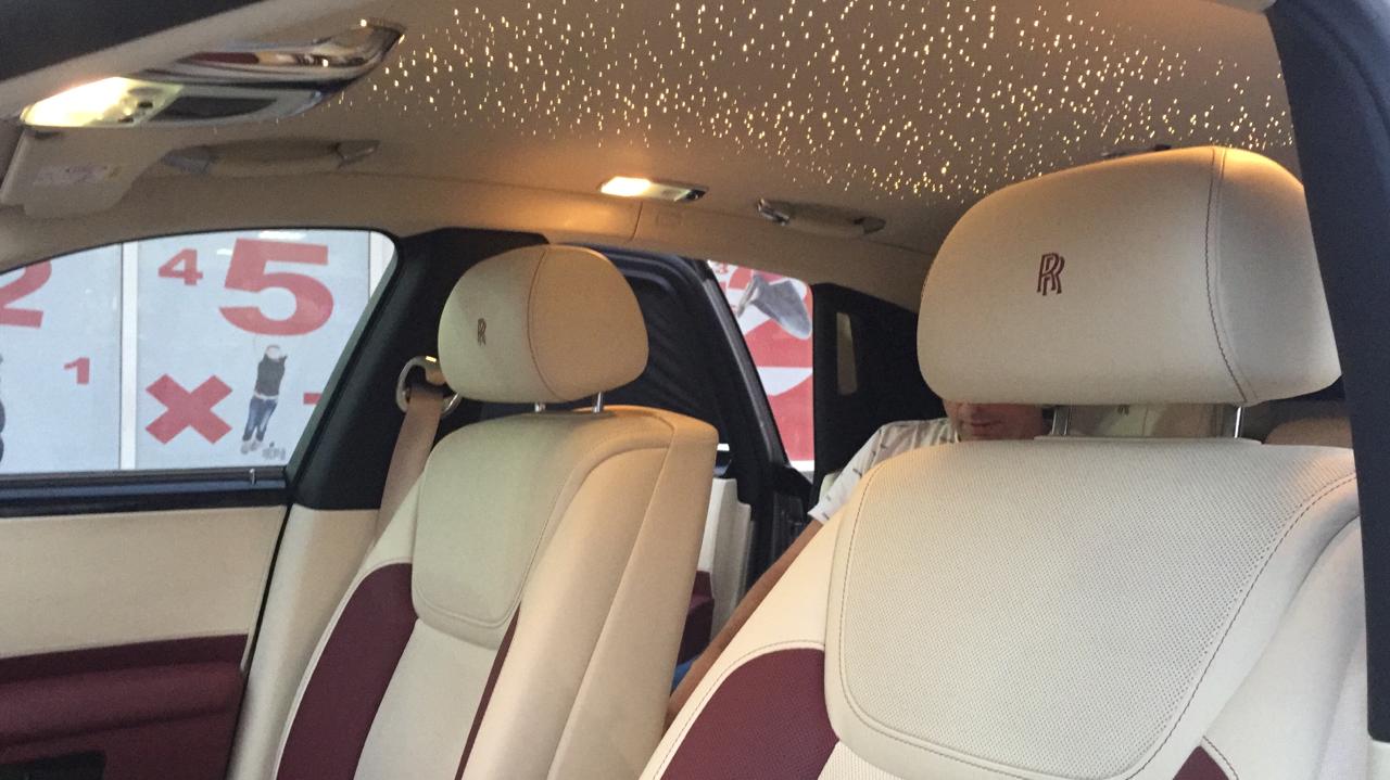 Rent a Rolls Royce Ghost in Dubai