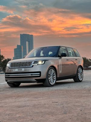 RANG ROVER VOGUE 2023 autobiography (First Edition)